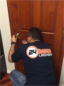 24 Bushwick Locksmith